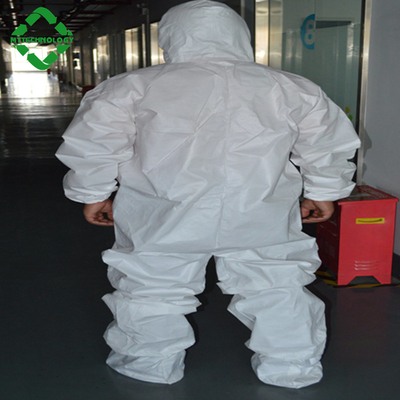 Αδιάβροχες άσπρες μίας χρήσης Microporous φόρμες Λ